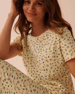 Ditsy Floral Print Ribbed T-shirt