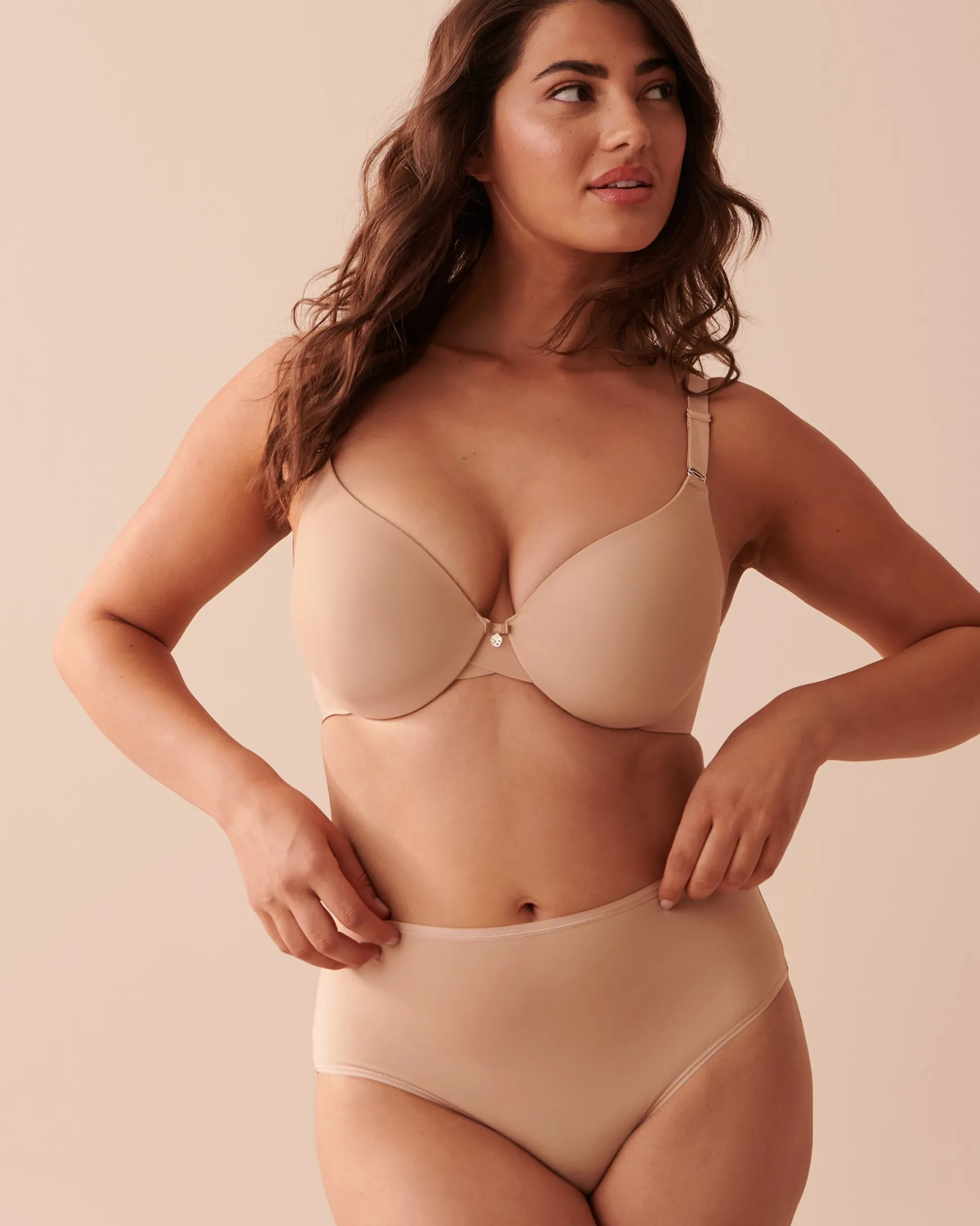 Lightly Lined Sleek Back Bra