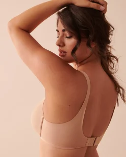 Lightly Lined Sleek Back Bra